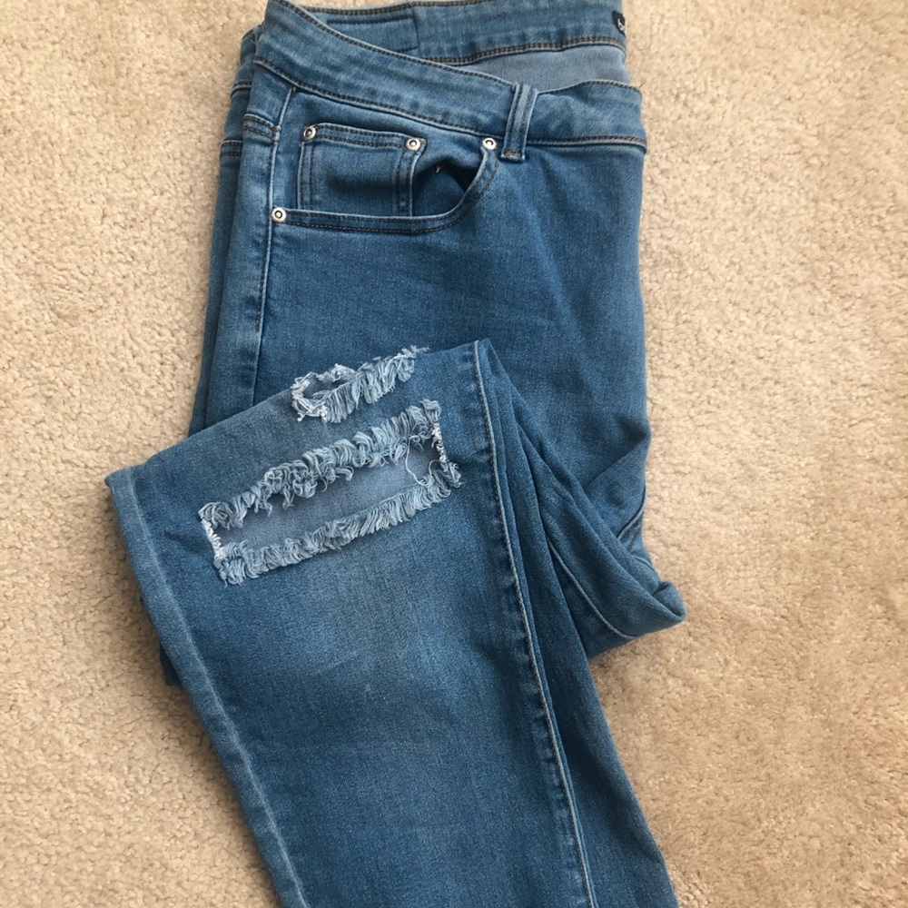 Bohoo Distressed Jeans